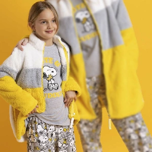Bata infantil niña Snoopy 67118