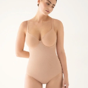 Body mujer Ysabel Mora 10189 Copa C Control